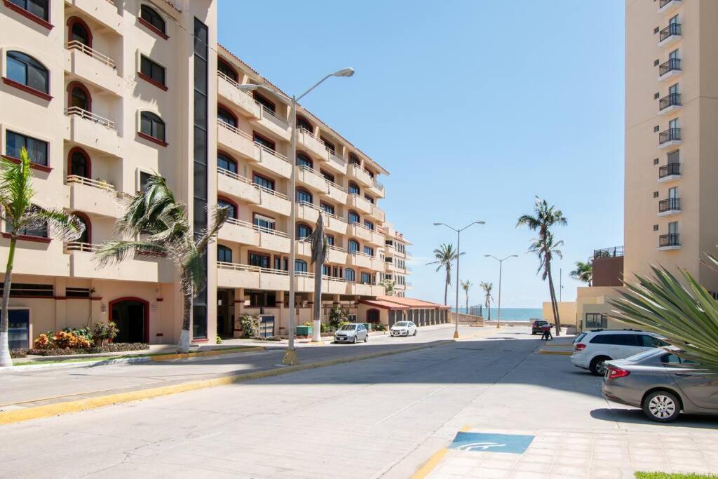 Lujo En Alturas Dpto En Zona Tranquila Apartamento *